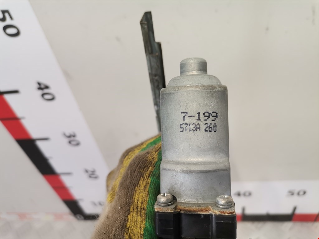 Стеклоподъемник передний правый MITSUBISHI ASX 2010-н.в.