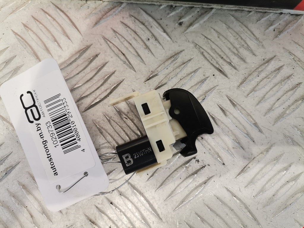 Кнопка стеклоподъемника MITSUBISHI ASX 2010-н.в.