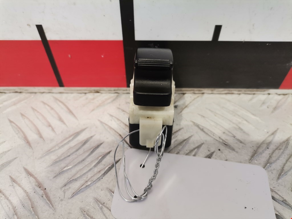 Кнопка стеклоподъемника MITSUBISHI ASX 2010-н.в.