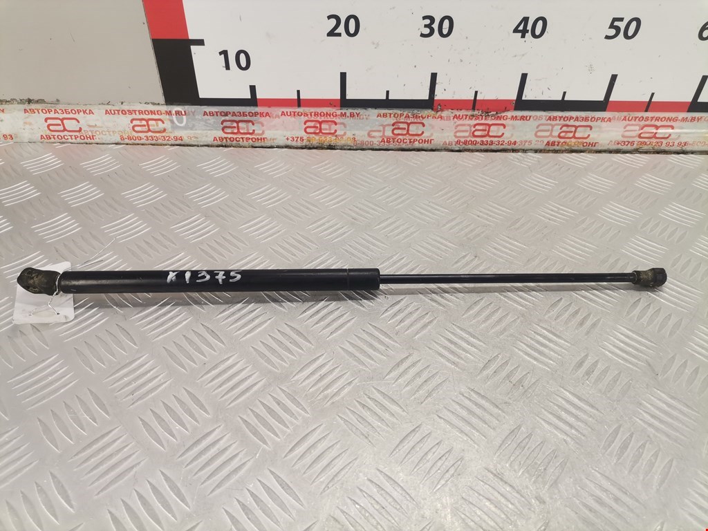 Амортизатор капота левый=правый VOLKSWAGEN Golf IV 1997-2003