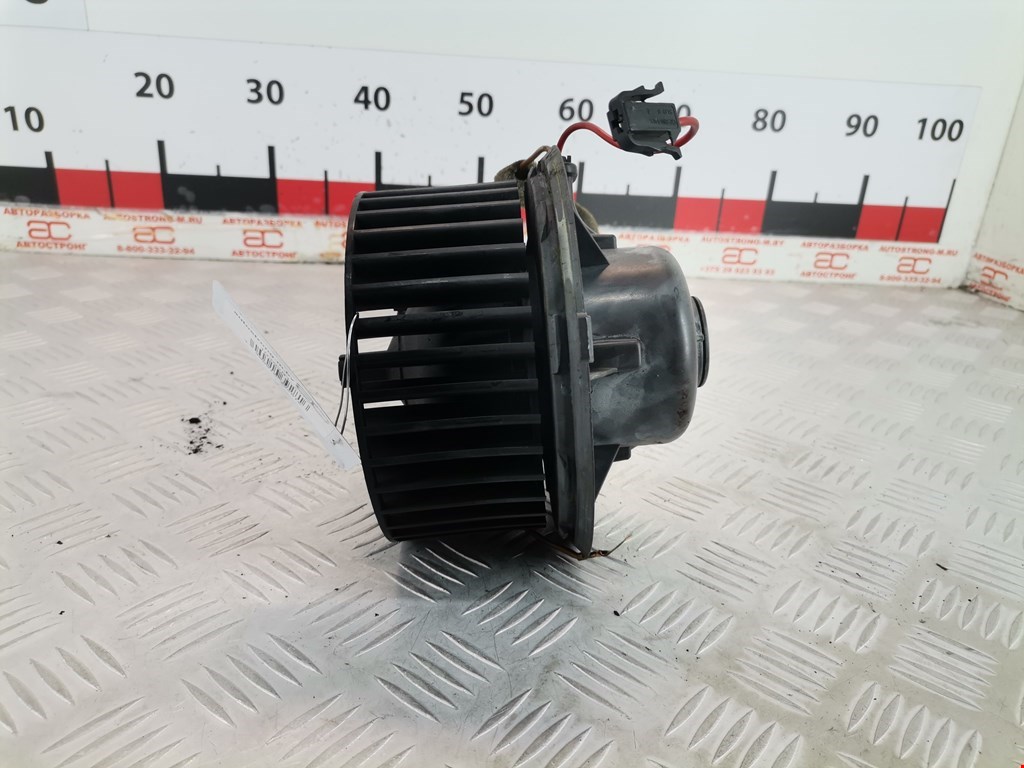 Моторчик (мотор) отопителя салона VOLKSWAGEN Golf III 1991-1997