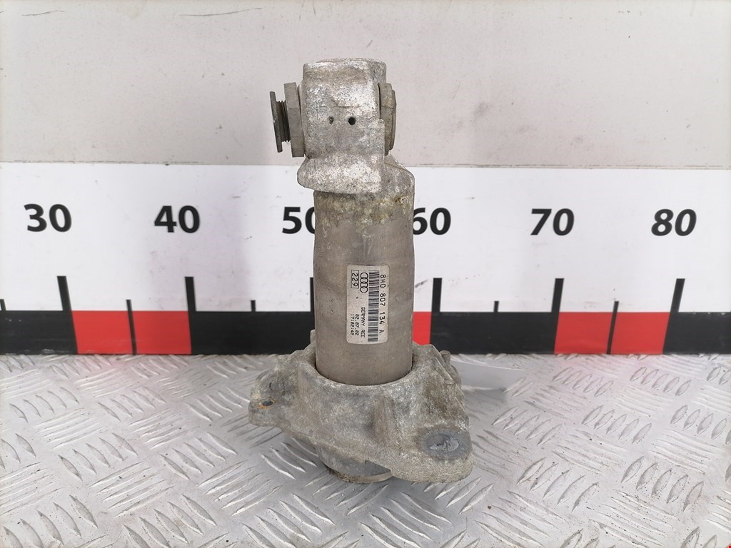 Отбойник бампера передний правый Audi A4 B6 (2000-2006)