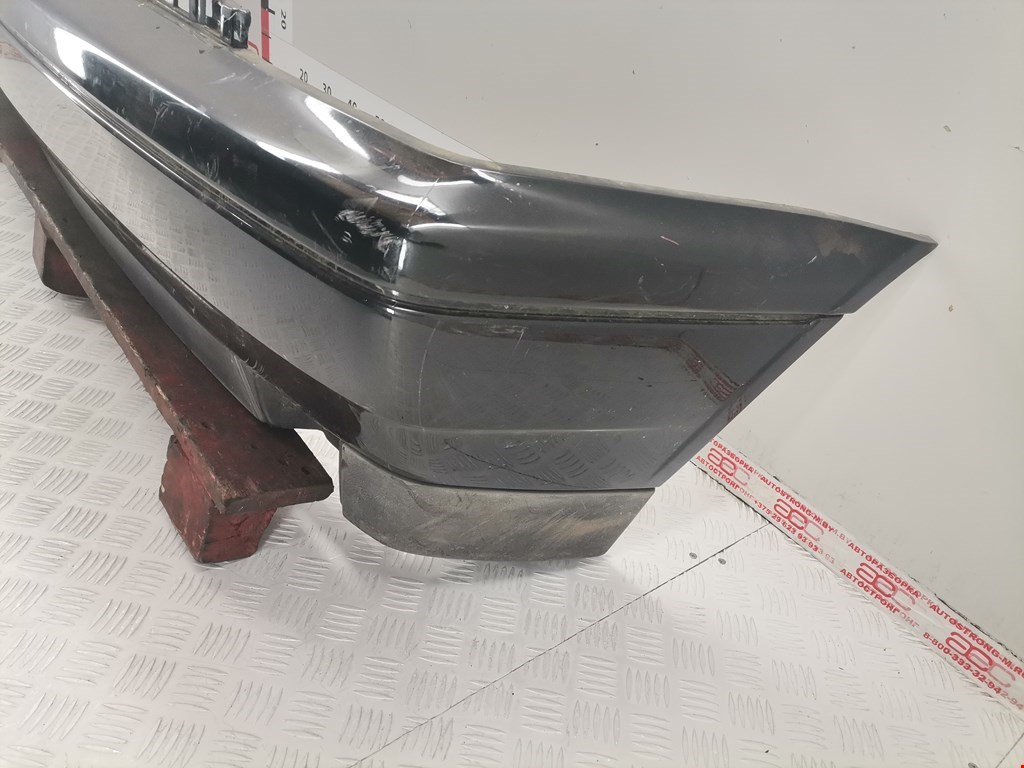 Бампер задний VOLKSWAGEN Golf III 1991-1997