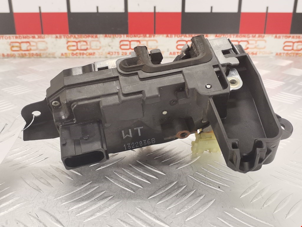 Замок двери передней правой OPEL Astra H/Family 2004-2015