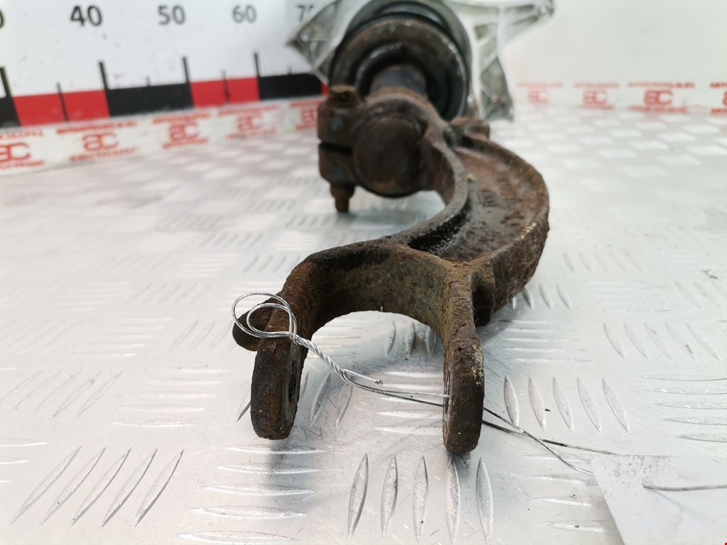 Амортизатор передний правый AUDI A4 B8 2007-2015