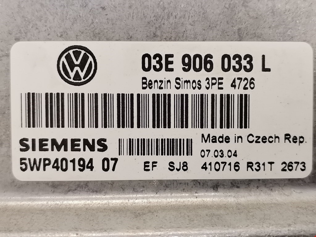 Блок управления двигателя (ЭБУ) VOLKSWAGEN Polo IV 2001-2009