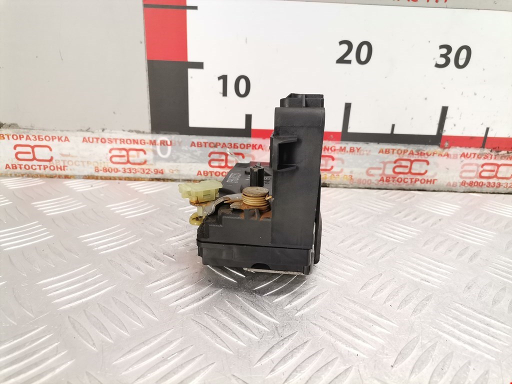 Замок двери передней правой OPEL Astra H/Family 2004-2015