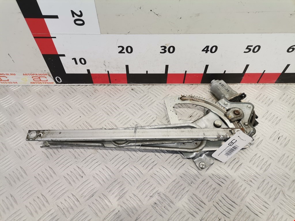 Стеклоподъемник задний правый KIA Sorento 2002-2009