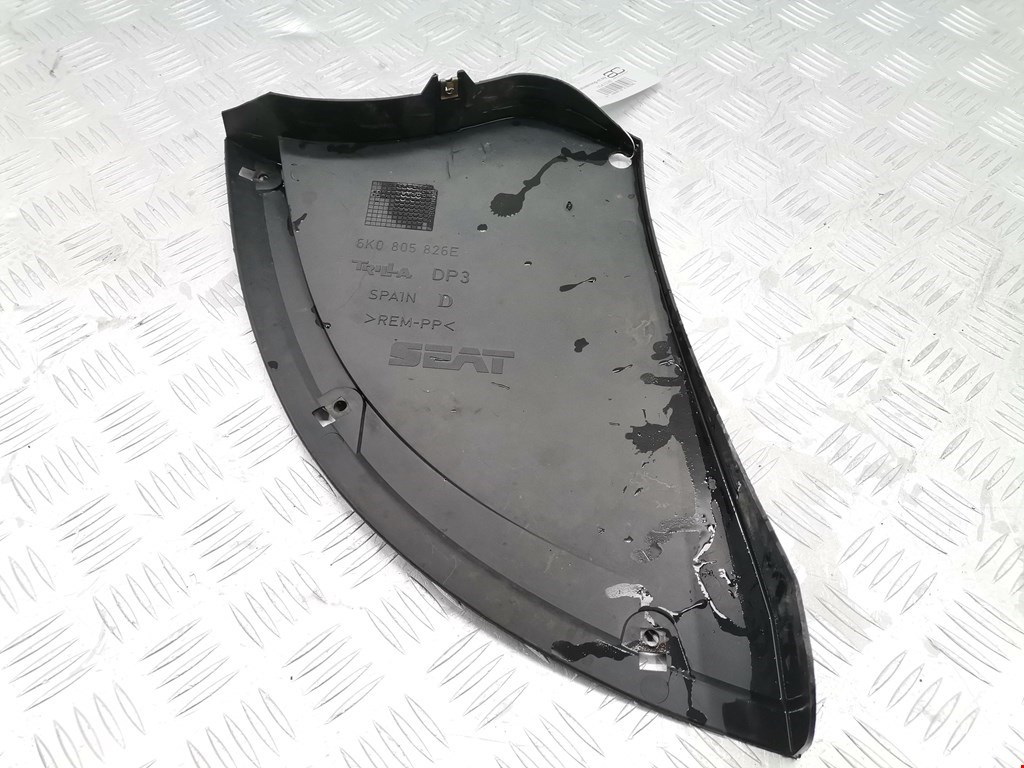 Локер (подкрылок) передний правый SEAT Cordoba 1993-2002