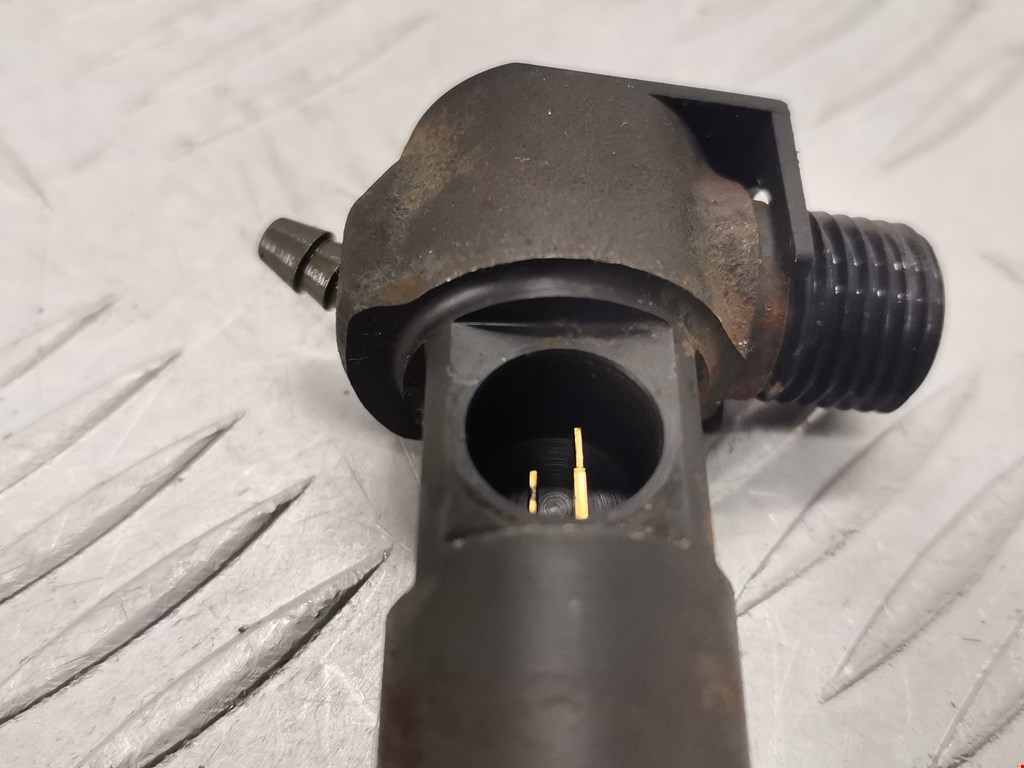 Форсунка дизельная электрическая HYUNDAI i20 l 2008-2014