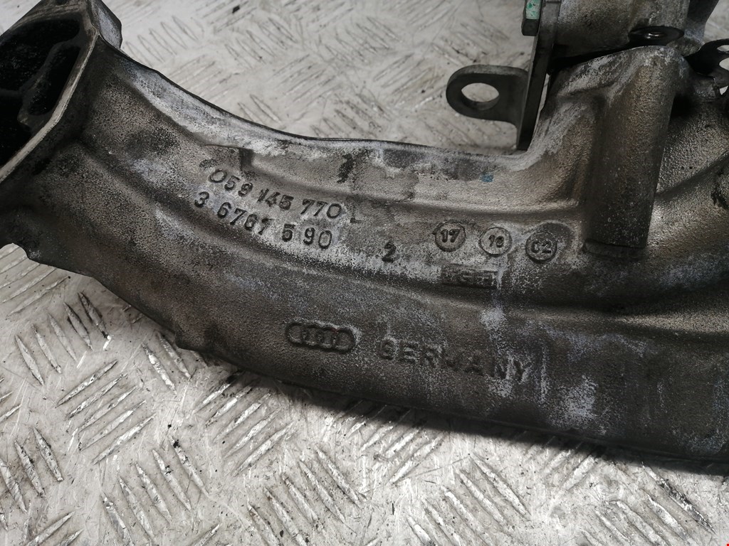 Коллектор впускной AUDI A4 B6 2001-2005