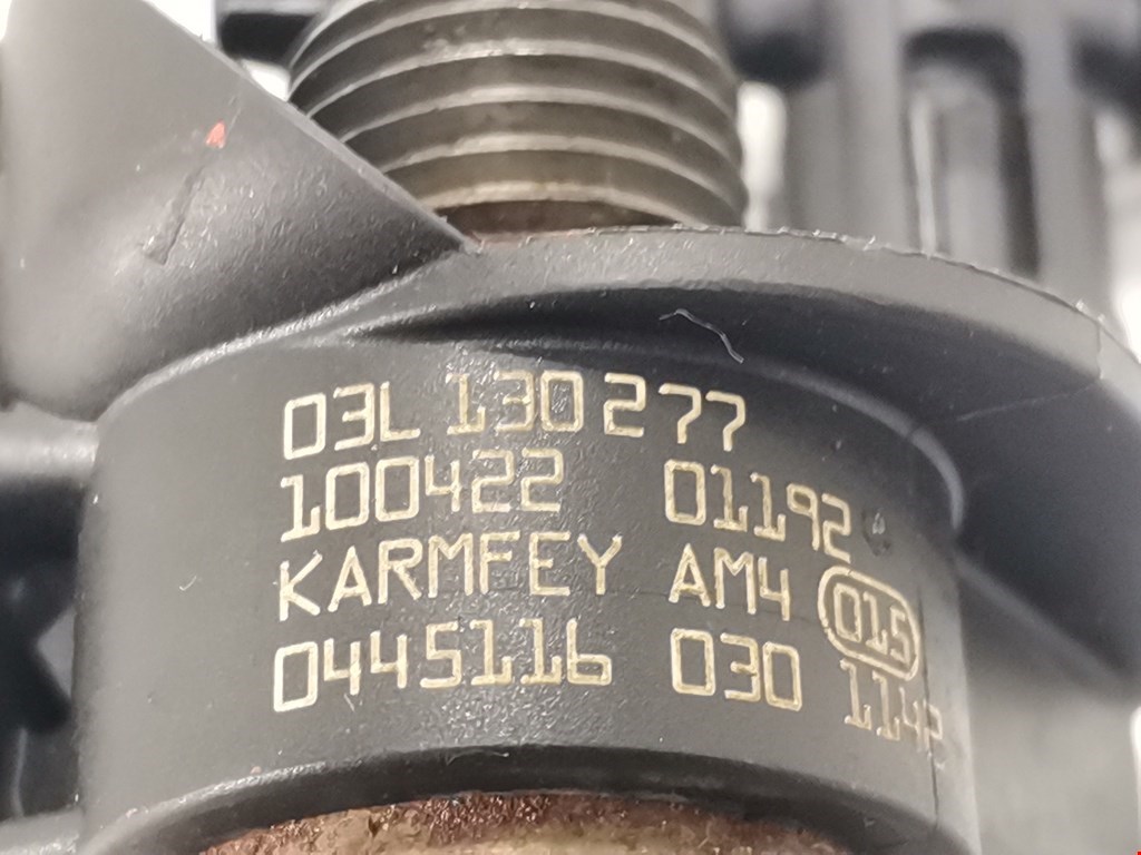 Форсунка дизельная электрическая VOLKSWAGEN Passat B6 2005-2011