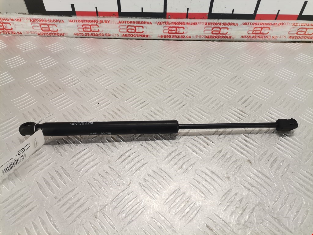 Амортизатор крышки (двери) багажника HYUNDAI Tucson l 2004-2010