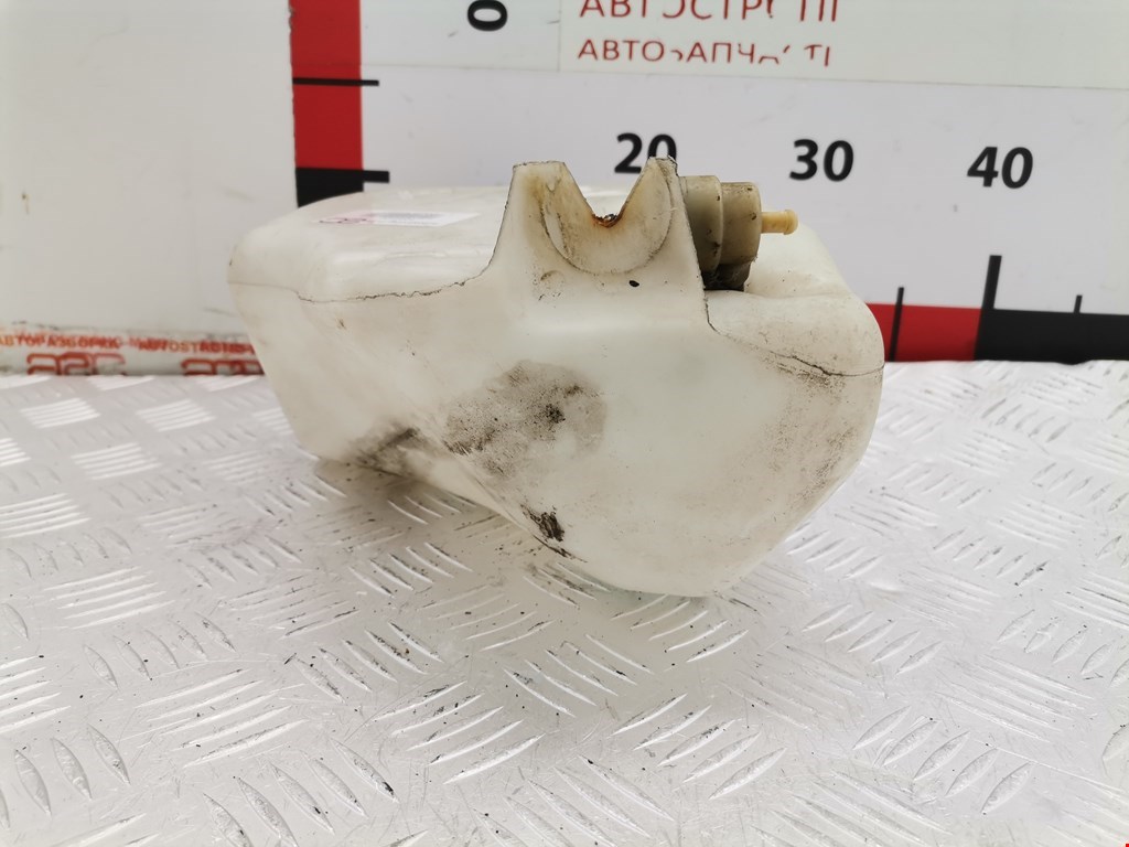 Бачок омывателя VOLKSWAGEN Golf III 1991-1997