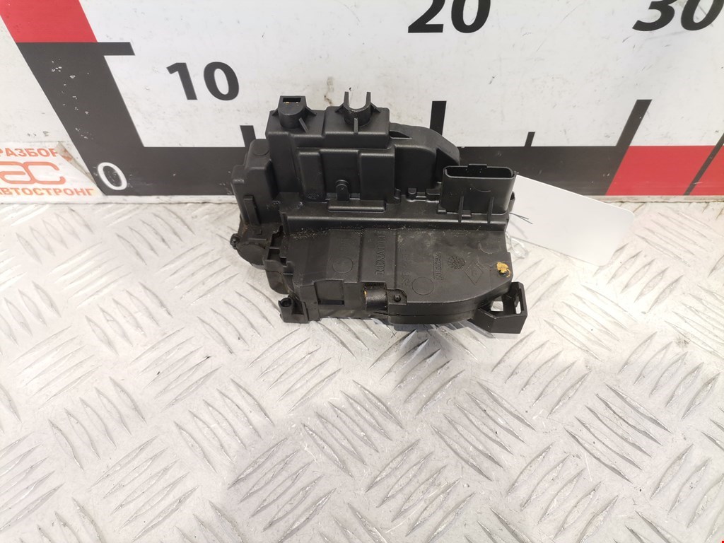 Замок двери передней правой Renault Megane 3 (2008-2016)