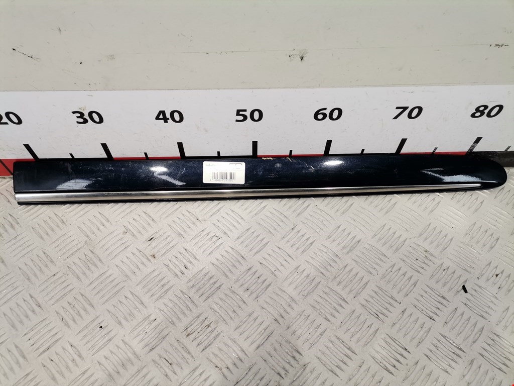 Накладка декоративная (молдинг) двери задней правой Mercedes E-Class (W211) (2002-2009)