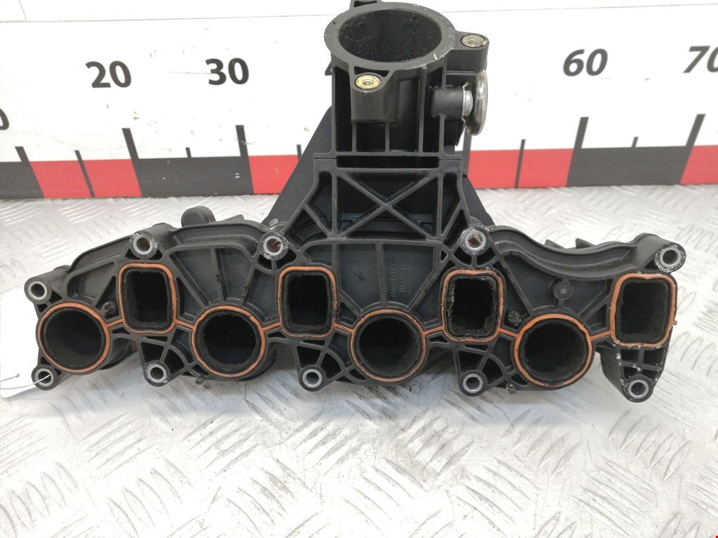 Коллектор впускной AUDI A4 B8 2007-2015