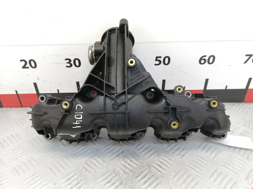 Коллектор впускной AUDI A4 B8 2007-2015