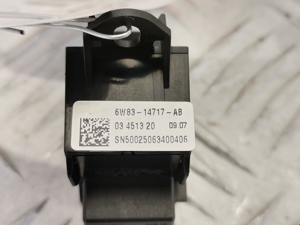 Кнопка стеклоподъемника LAND ROVER Freelander II 2006-2014