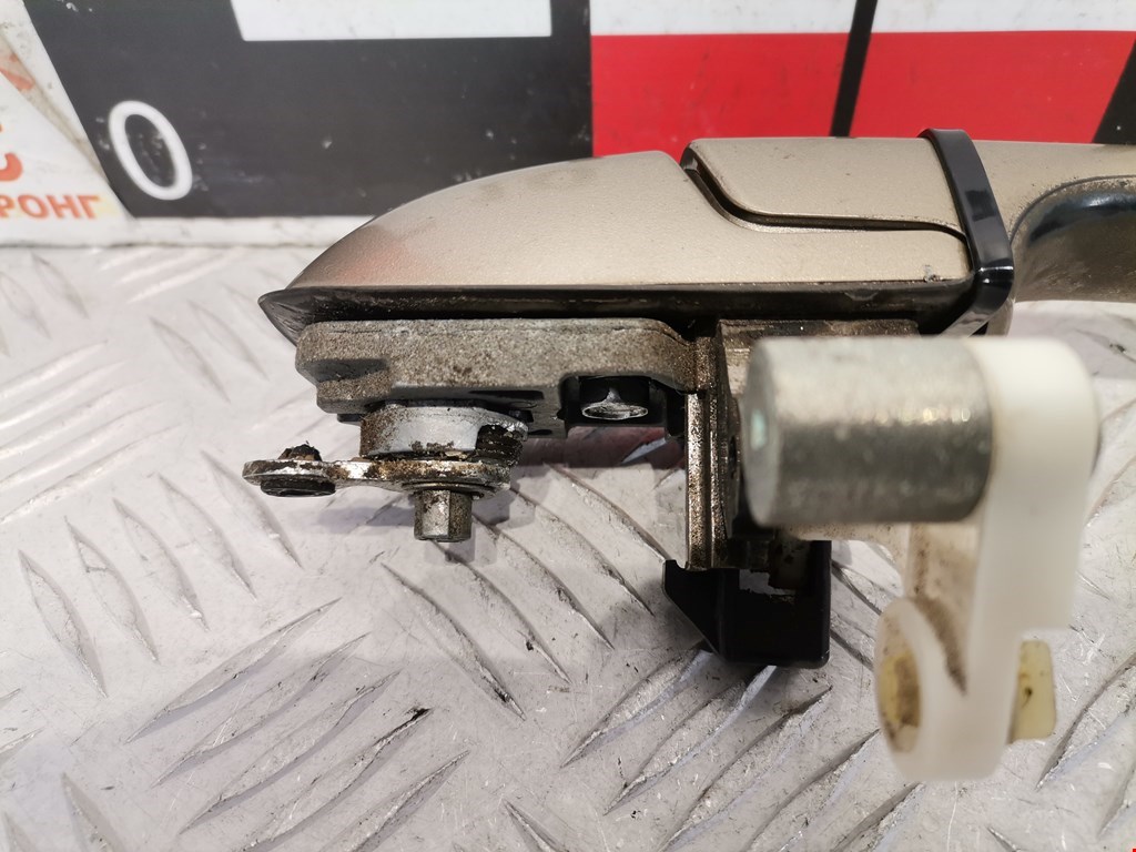 Ручка двери передней наружная левая HONDA Pilot 2002-2008