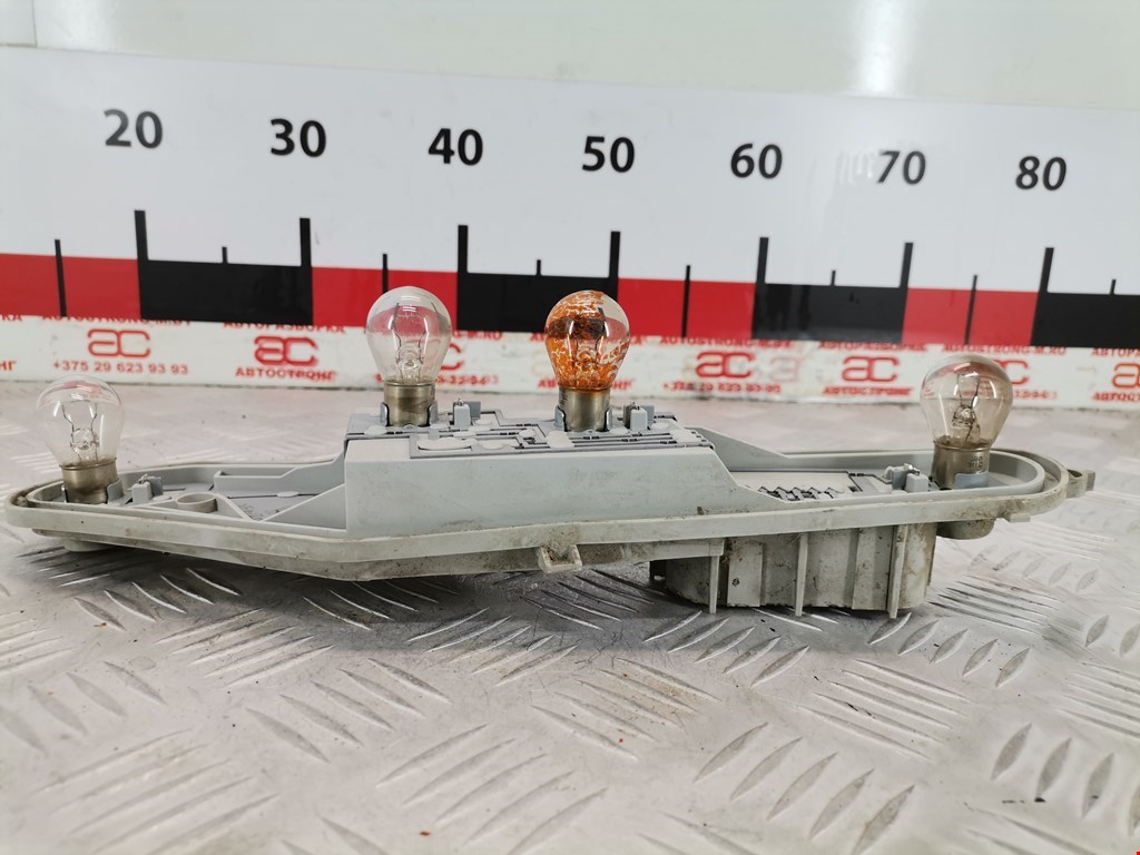 Фонарь задний левый SKODA Roomster 2006-2015