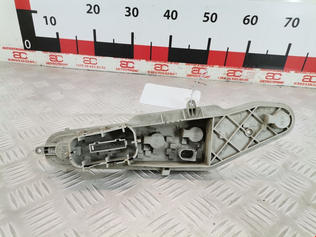 Фонарь задний левый SKODA Roomster 2006-2015