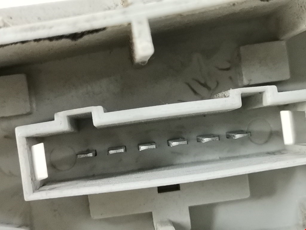 Фонарь задний левый SKODA Roomster 2006-2015