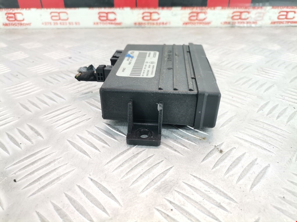 Блок управления парктрониками CITROEN C4 Picasso 2006-2013