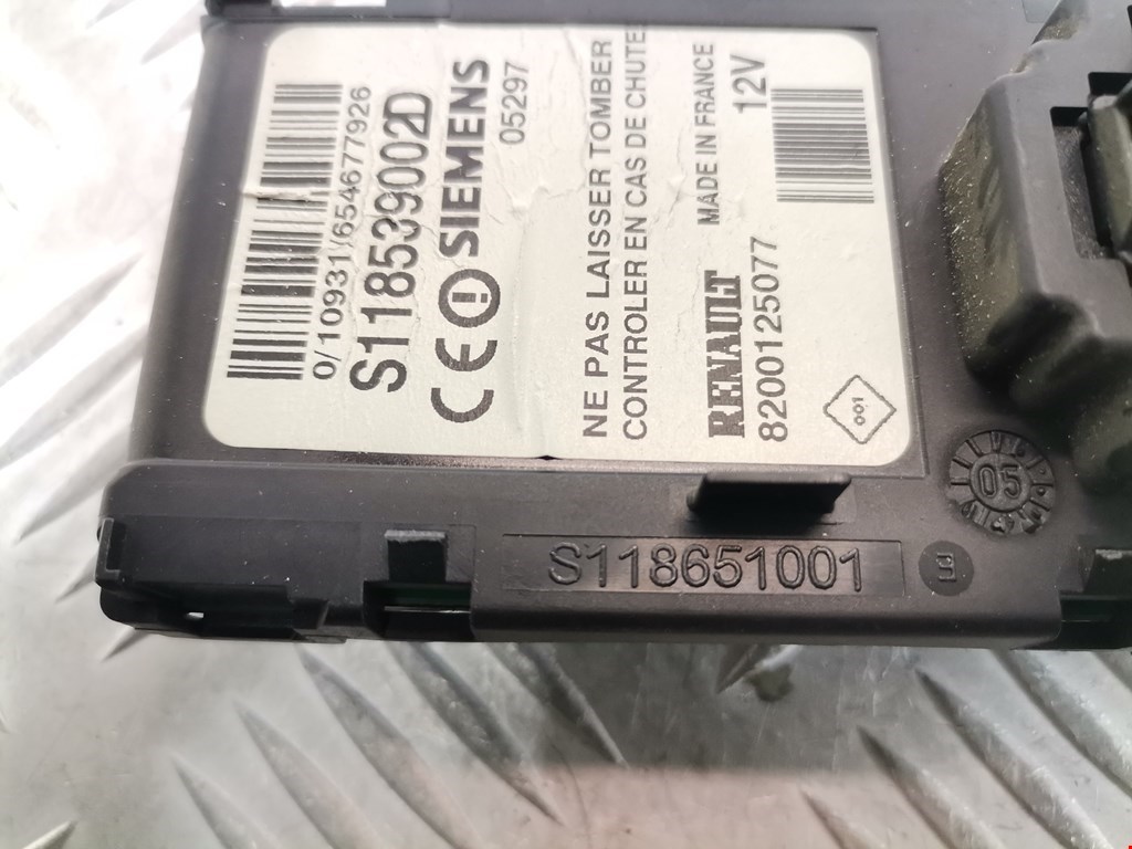 Замок зажигания RENAULT Scenic II 2003-2010