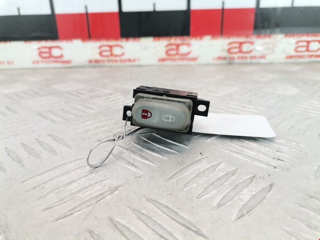 Кнопка центрального замка RENAULT Espace 1997-2003