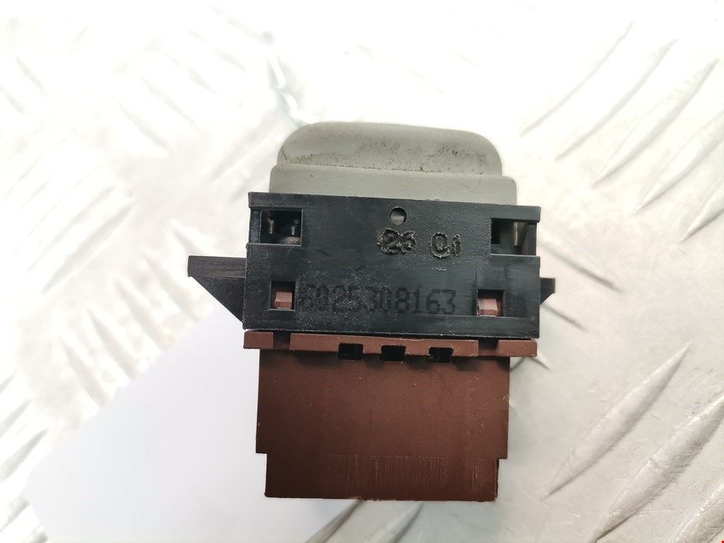 Кнопка центрального замка RENAULT Espace 1997-2003