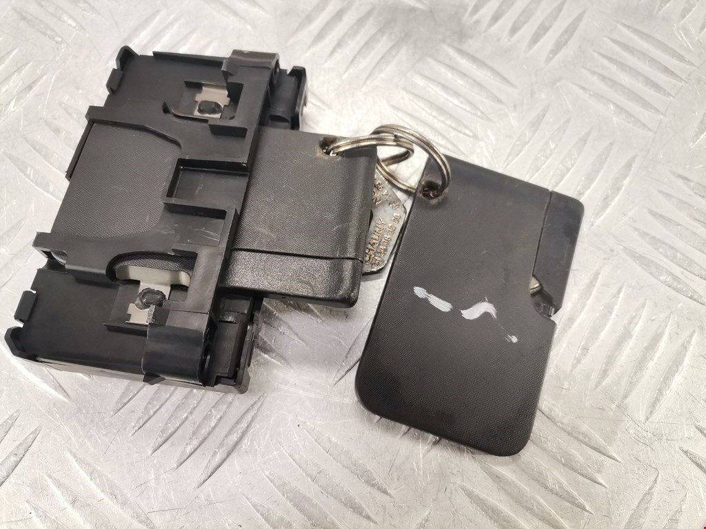 Замок зажигания RENAULT Scenic II 2003-2010