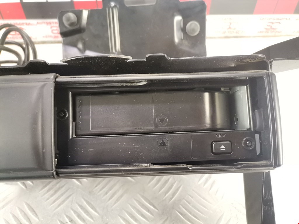 Ченджер компакт дисков AUDI A6 C5 1997-2004