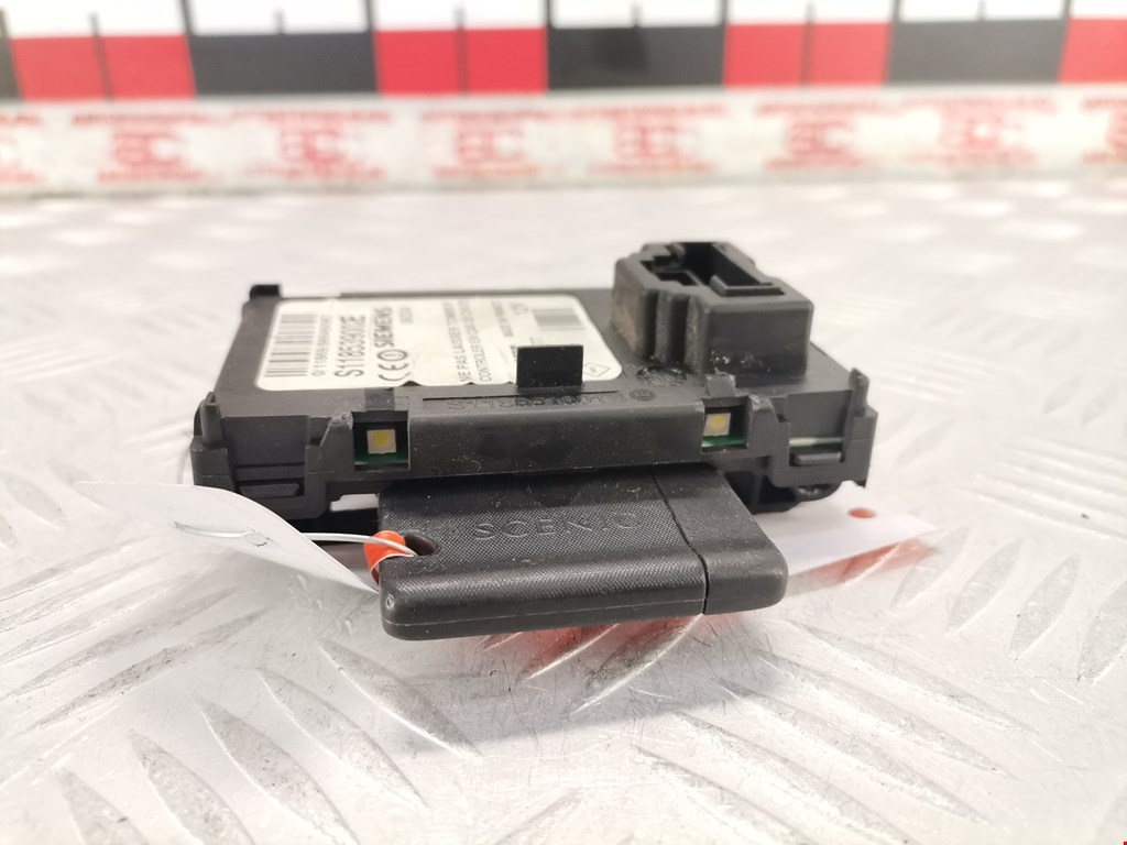 Замок зажигания RENAULT Scenic II 2003-2010