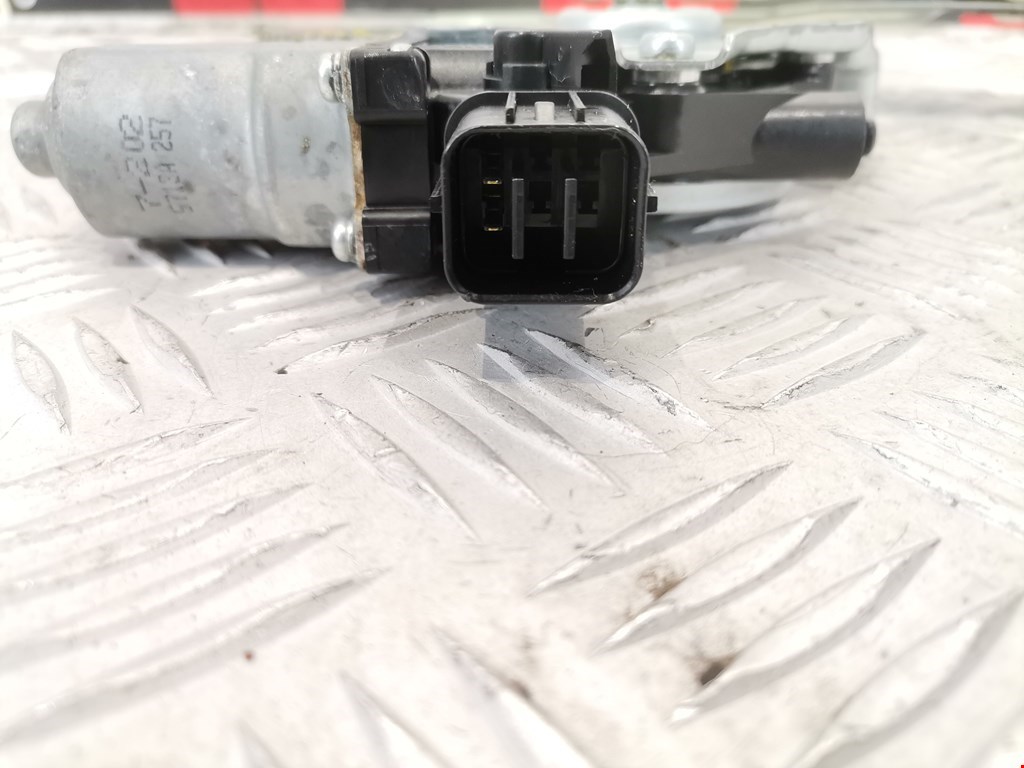 Стеклоподъемник задний правый MITSUBISHI ASX 2010-н.в.