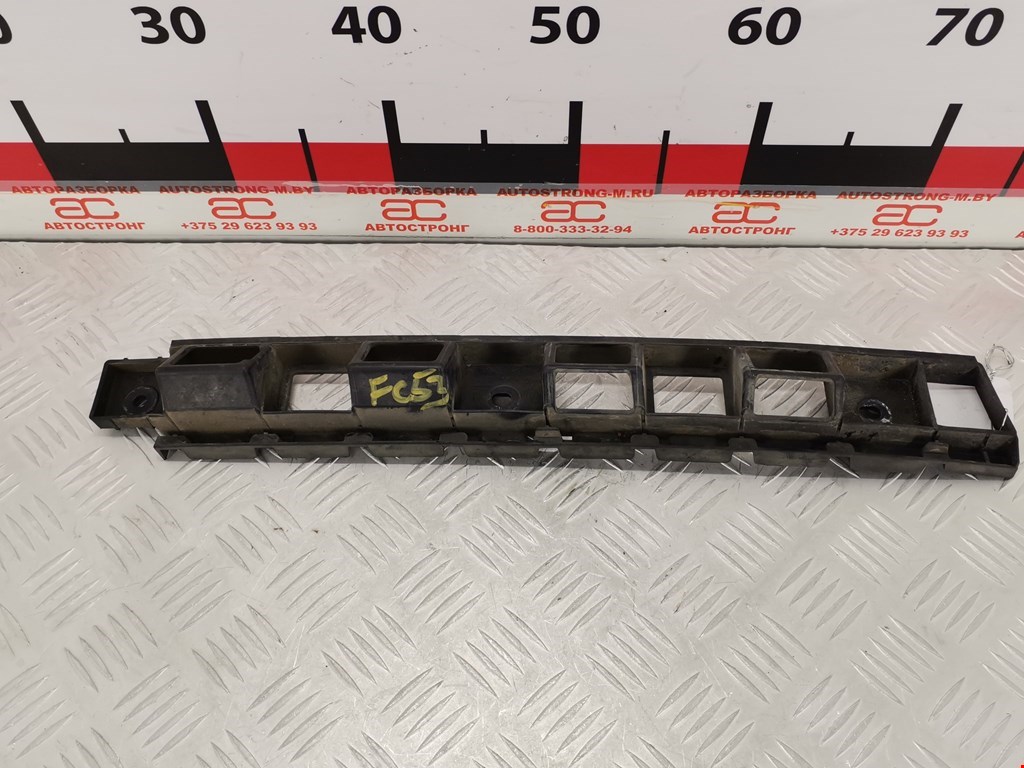 Кронштейн заднего бампера левый правый SKODA Superb 2008-2015