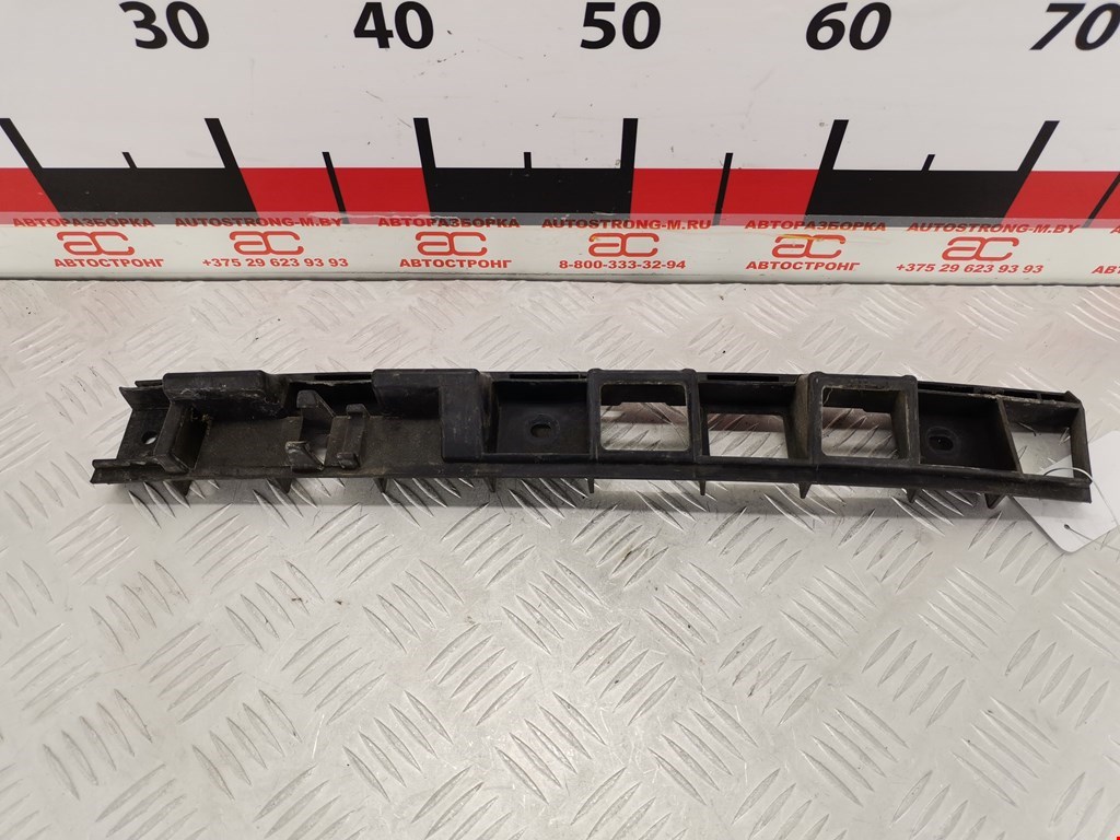 Кронштейн заднего бампера левый правый SKODA Superb 2008-2015