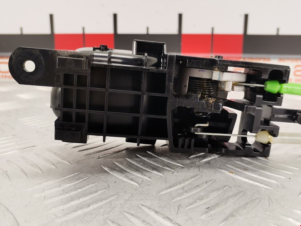 Замок двери передней правой SUZUKI Grand Vitara 2005-2015