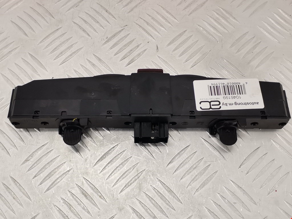 Кнопка аварийной сигнализации (аварийки) OPEL Astra H/Family 2004-2015