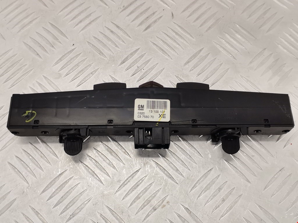 Кнопка аварийной сигнализации (аварийки) OPEL Astra H/Family 2004-2015