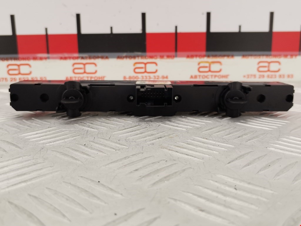 Кнопка аварийной сигнализации (аварийки) OPEL Astra H/Family 2004-2015