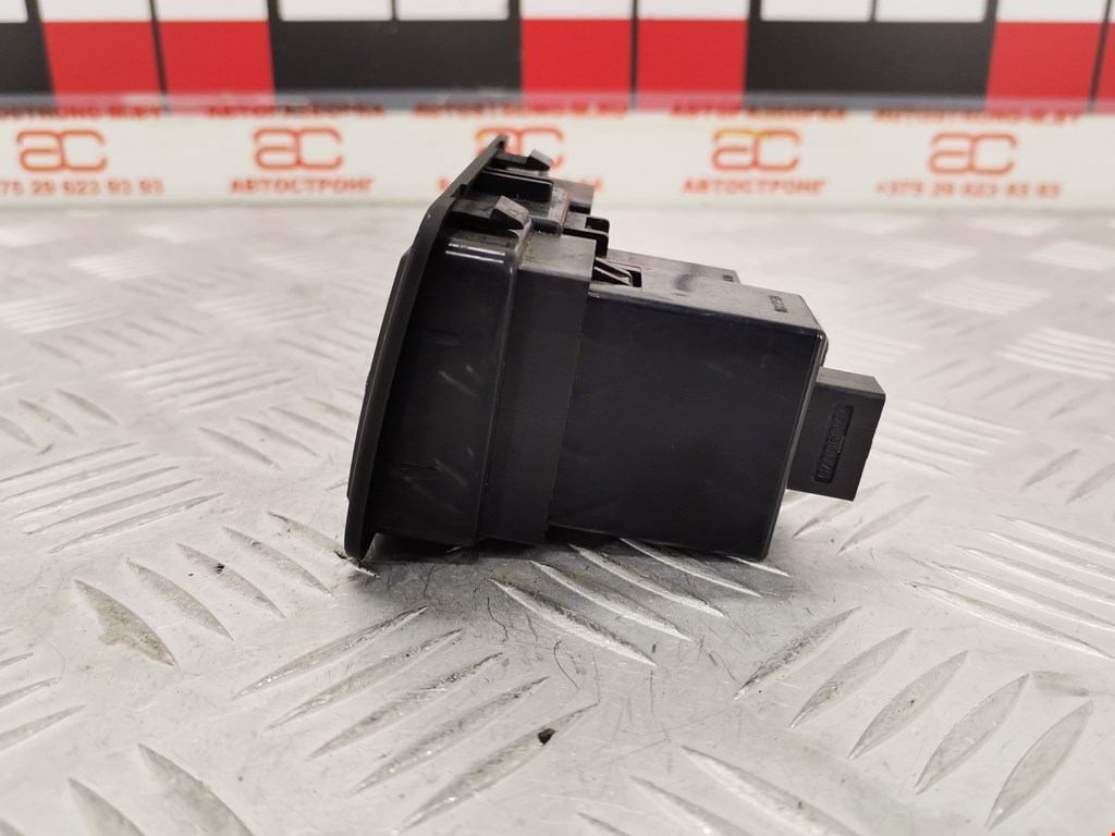 Кнопка антипробуксовочной системы HYUNDAI i20 l 2008-2014