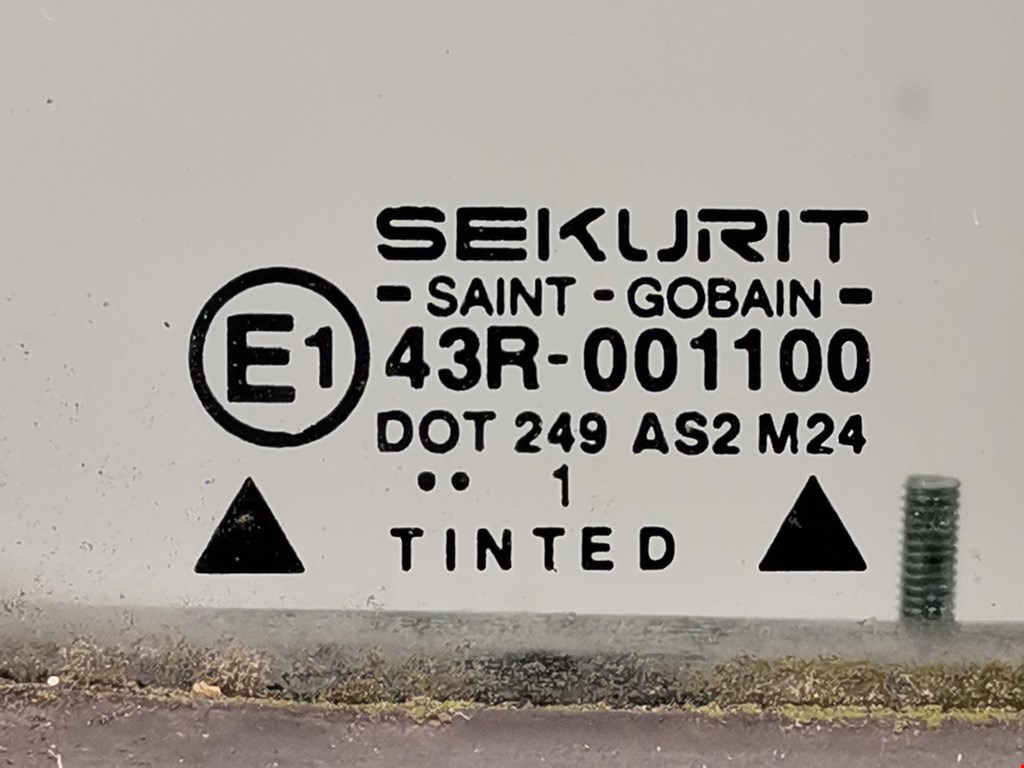 Дверь передняя правая SEAT Cordoba 1993-2002