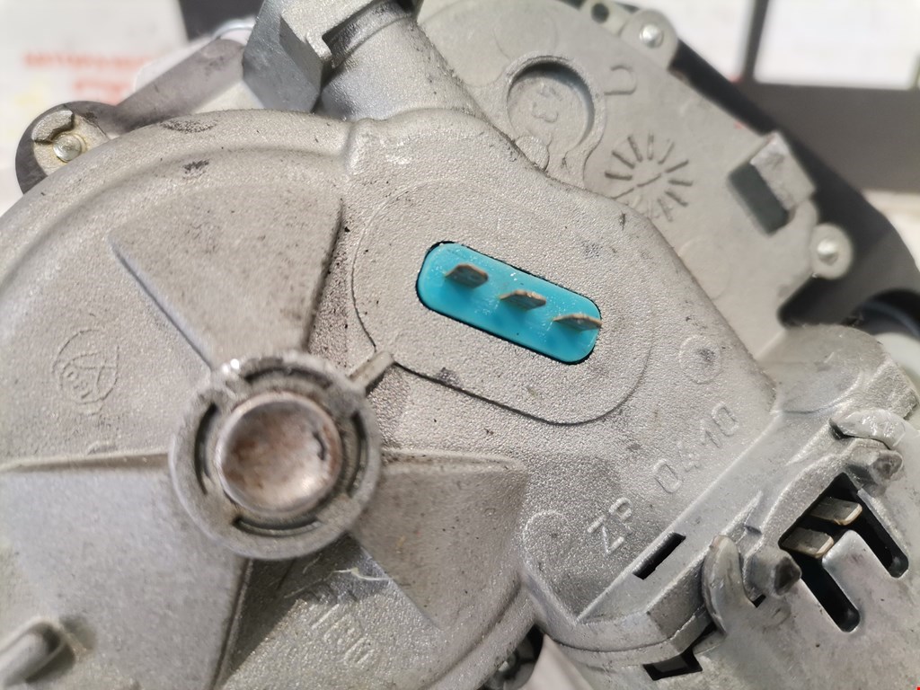 Моторчик стеклоочистителя задний CITROEN Berlingo 2008-н.в.