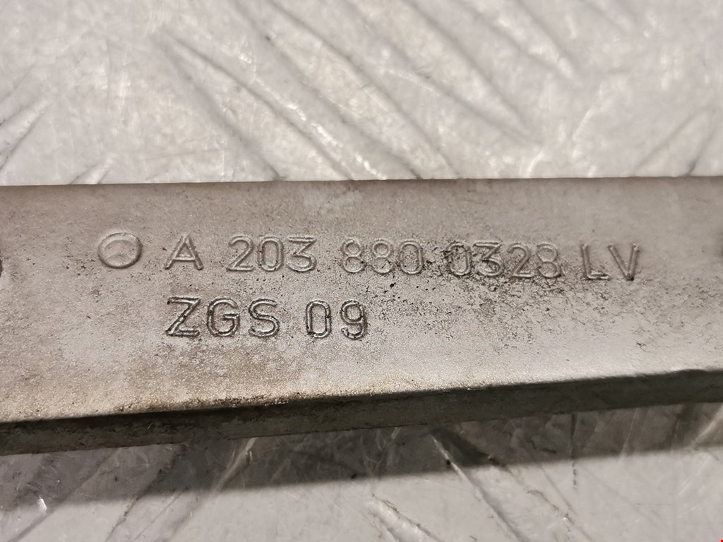 Петля капота левая/правая MERCEDES-BENZ C-Class C-klasse W203 2000-2007