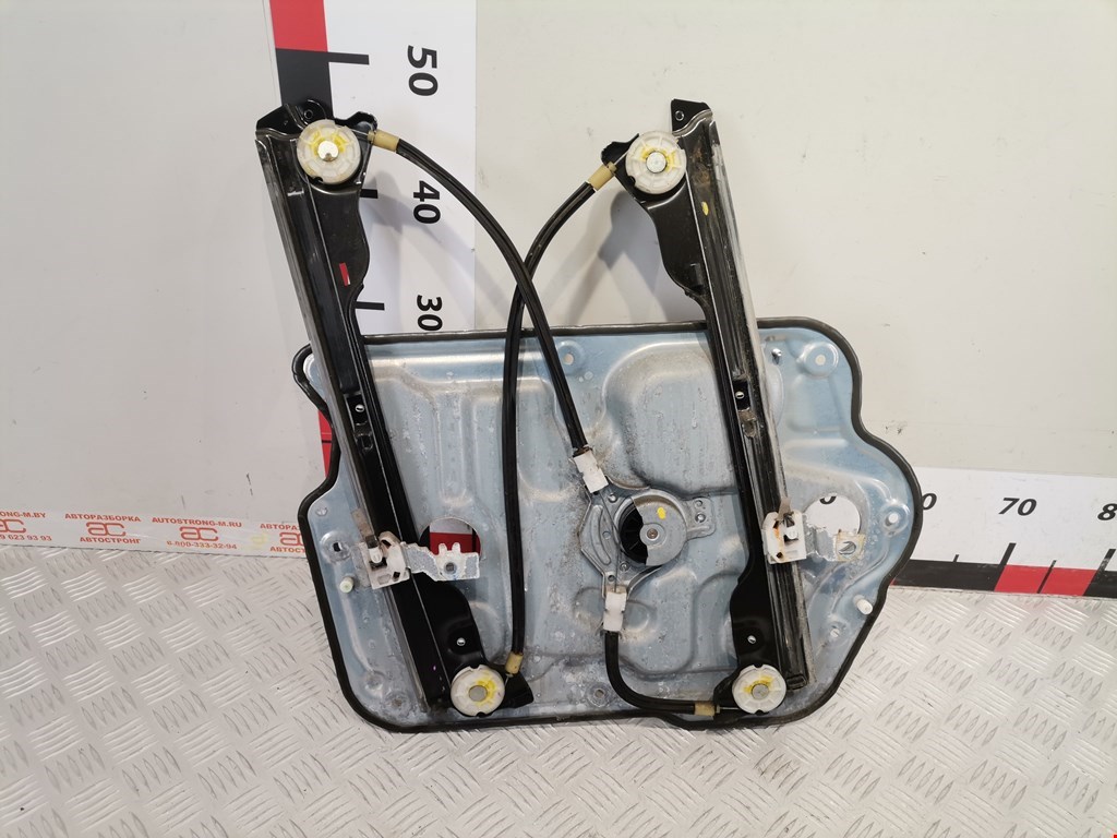 Стеклоподъемник передний правый NISSAN Qashqai J10 2006-2013