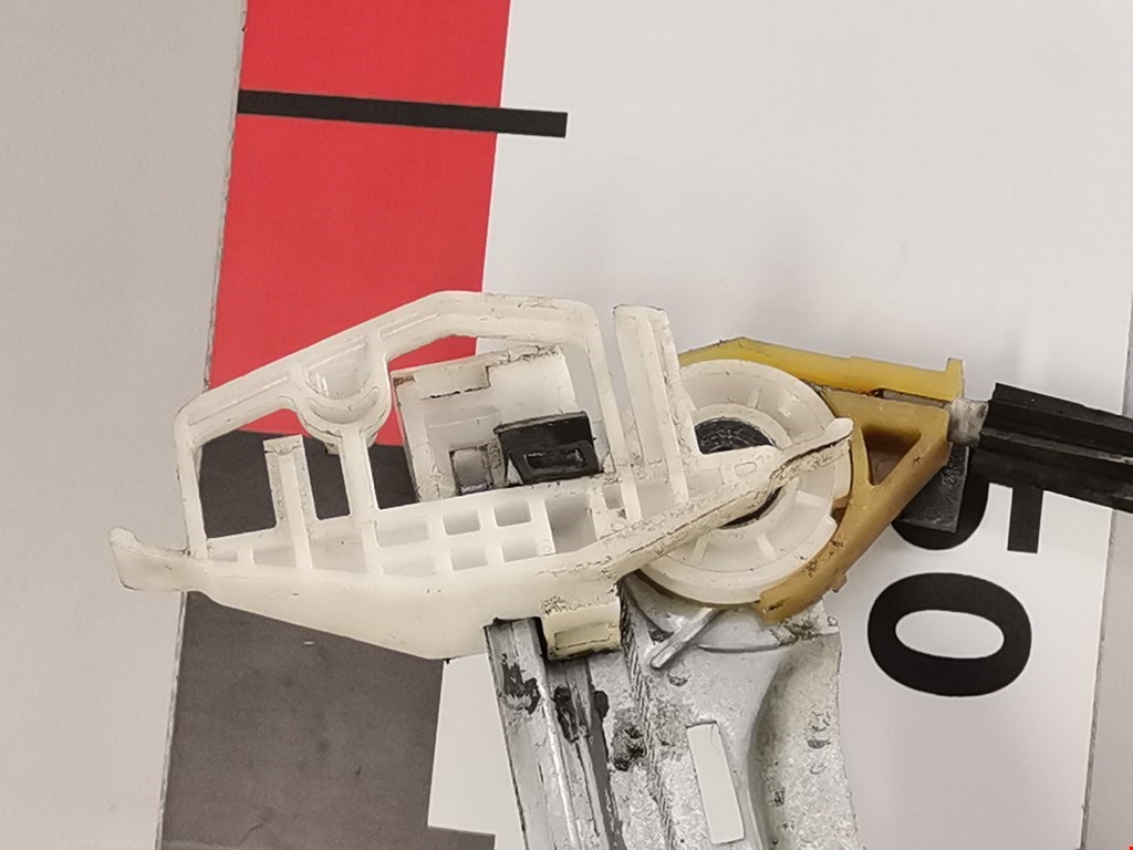 Стеклоподъемник передний правый CITROEN Xsara Picasso 1999-2012