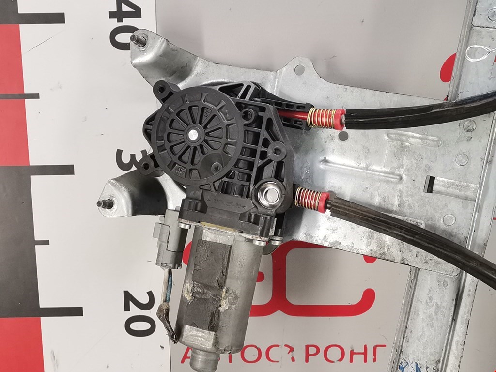 Стеклоподъемник передний правый CITROEN Xsara Picasso 1999-2012