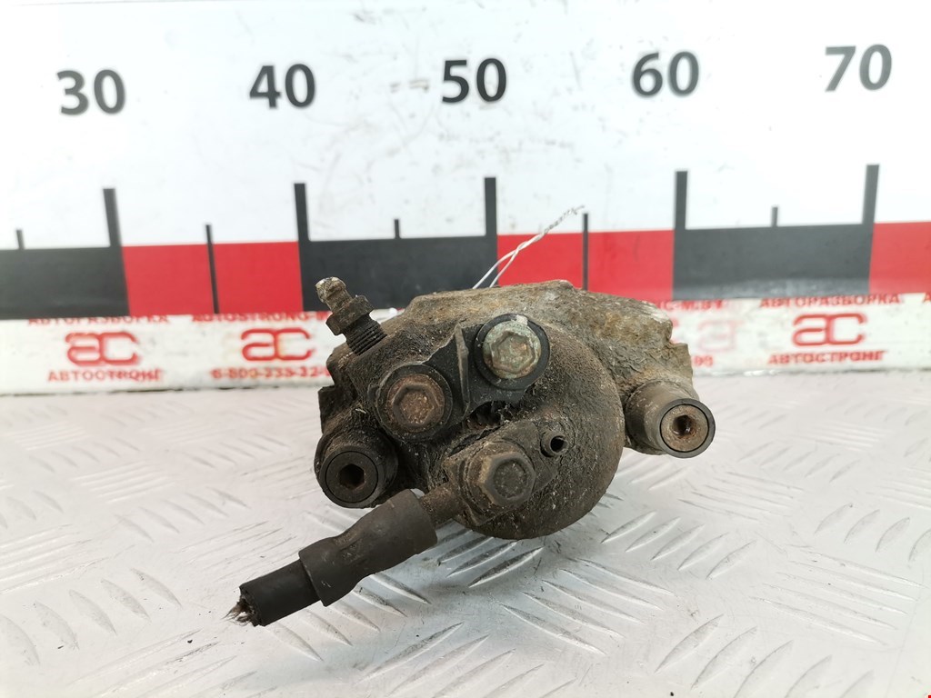 Суппорт передний левый VOLKSWAGEN Polo III 1994-2001