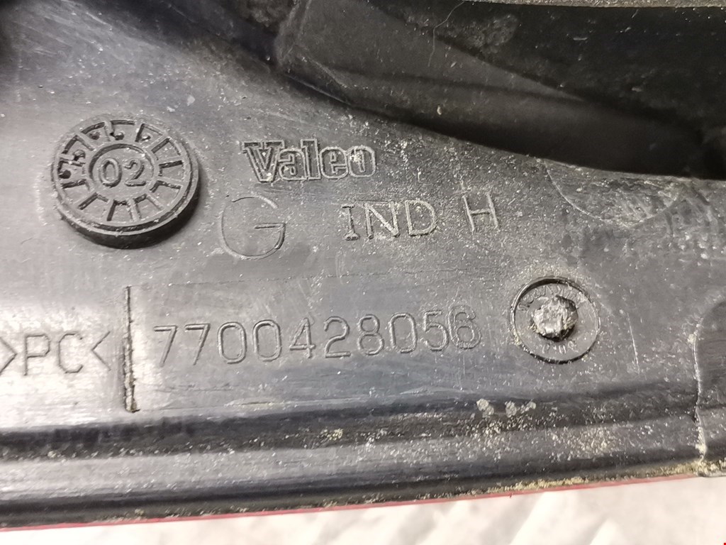 Фонарь задний левый RENAULT Megane I 1996-2002